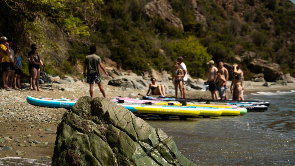 Preparing to puddle board