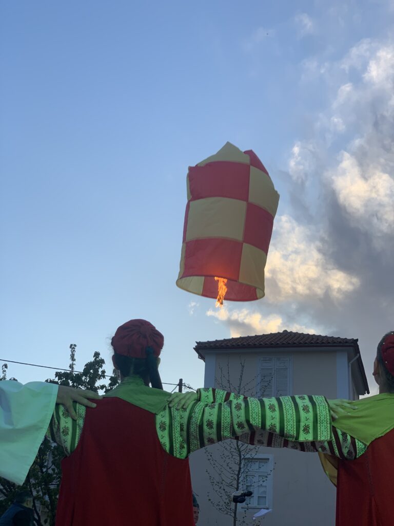 Tsakonian dencing with the aerostato - local folklor